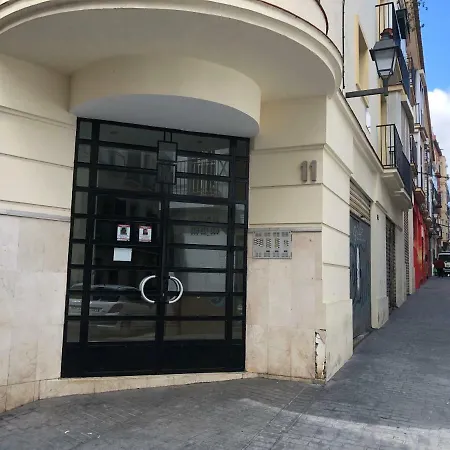 Gran Familiar, Amigos O Trabajo * Malaga